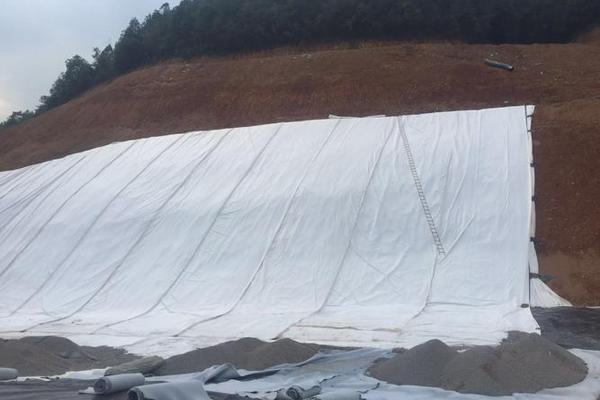 水泥砂漿在粘結(jié)土工布時(shí)有哪些注意事項(xiàng)呢  第3張