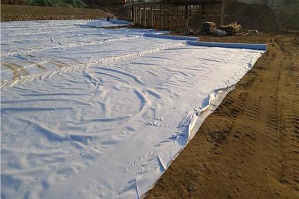 土工布保濕嗎  第1張