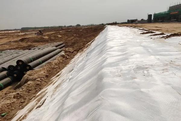 高強(qiáng)加筋土工布加筋長度應(yīng)該從什么位置開始算  第2張