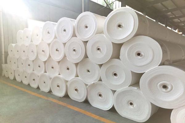 聚酯土工布在酸性環(huán)境下會發(fā)生什么反應(yīng)呢？  第3張