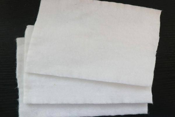 聚酯長(zhǎng)絲土工布的生產(chǎn)工藝流程 第3張